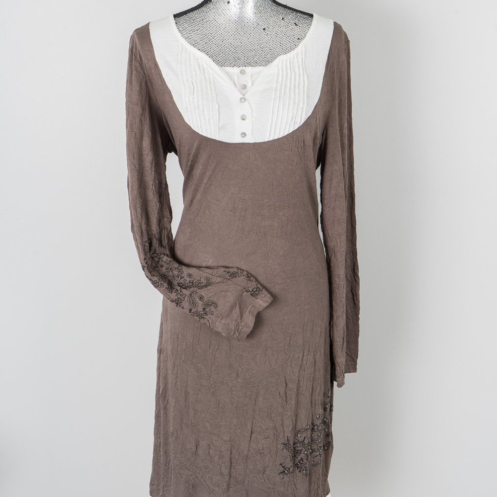 NWOT Venus crinkle dress - L
